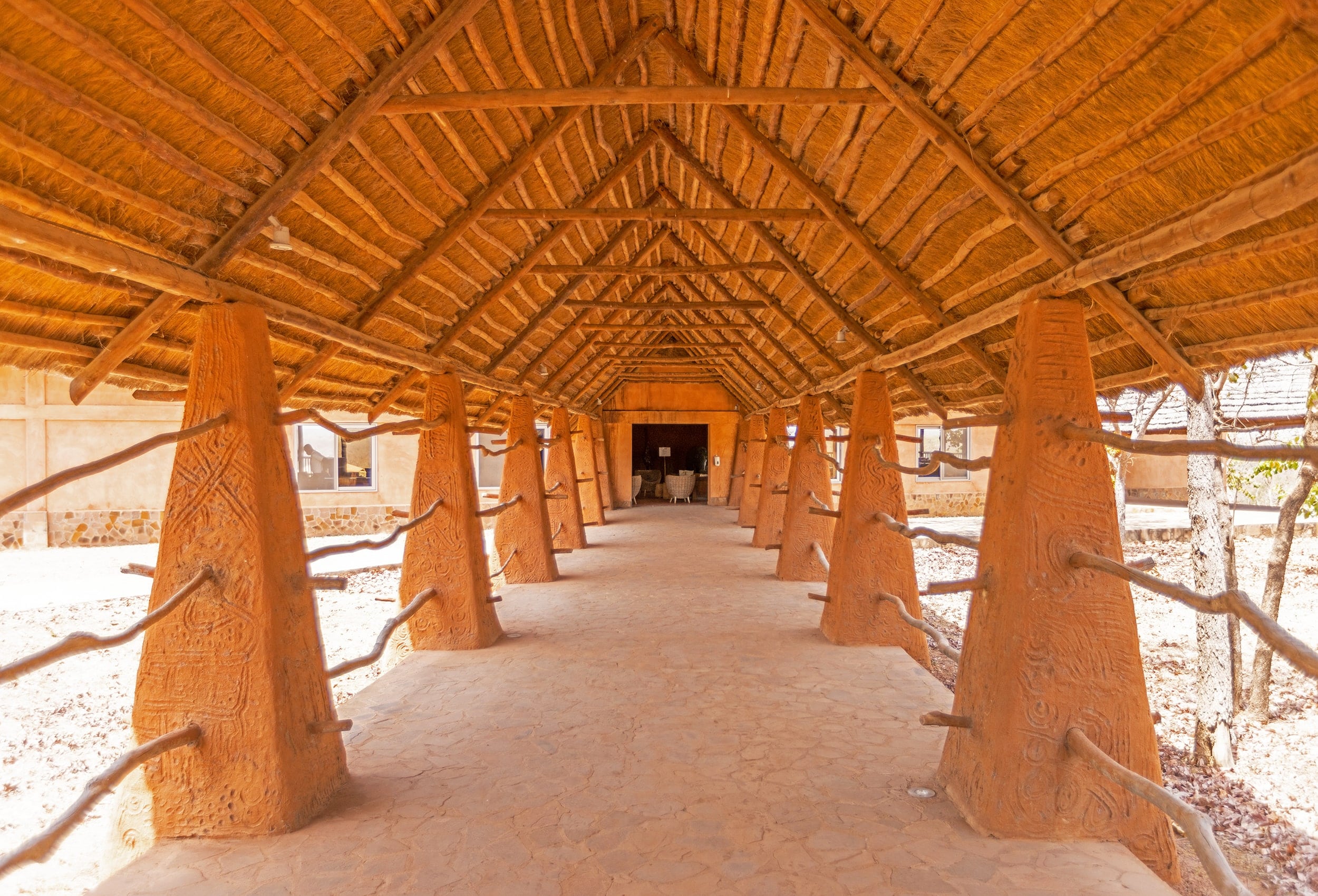 Image of the building and architecture of Zaina Lodge, Mole National Park, Ghana